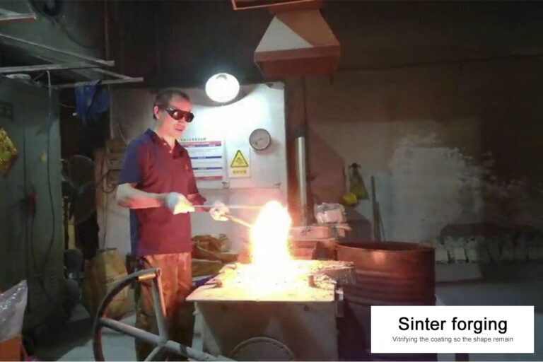 High-temperature sintering to strengthen stainless steel jewelry